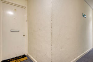 Flat Entrance- click for photo gallery